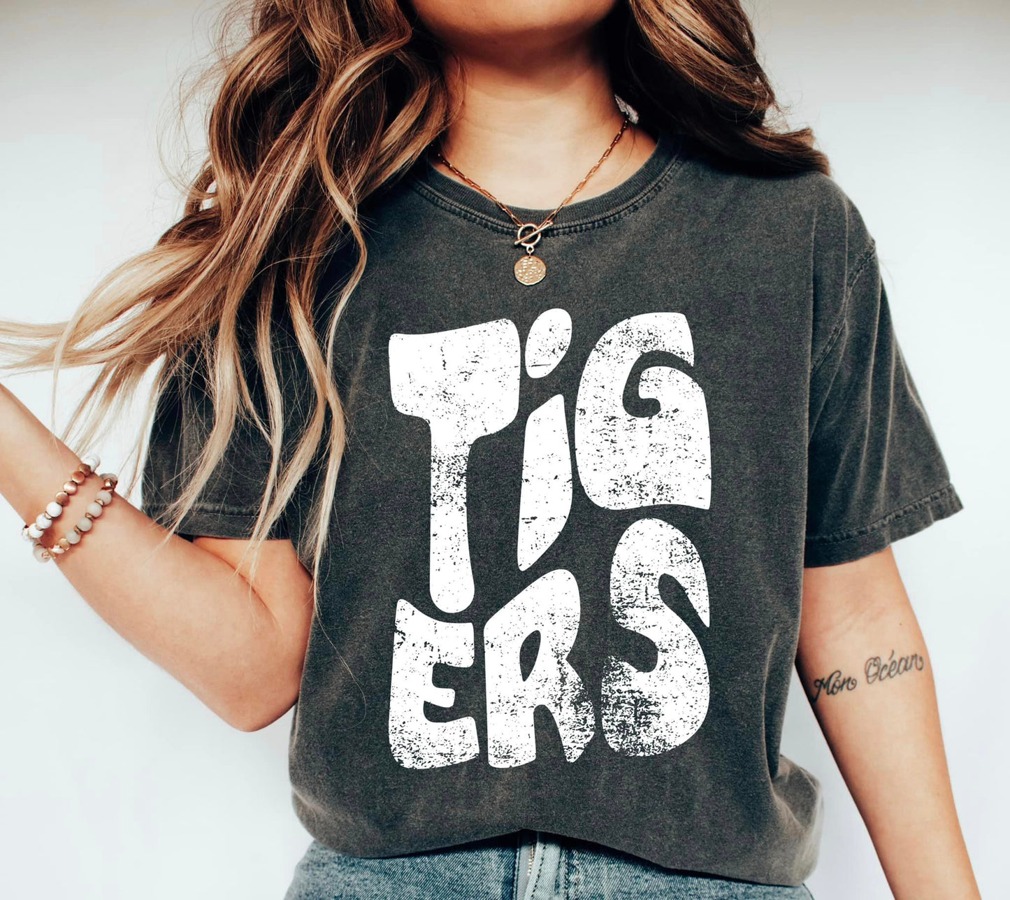ALL MASCOTS Distressed- Comfort Colors Tee