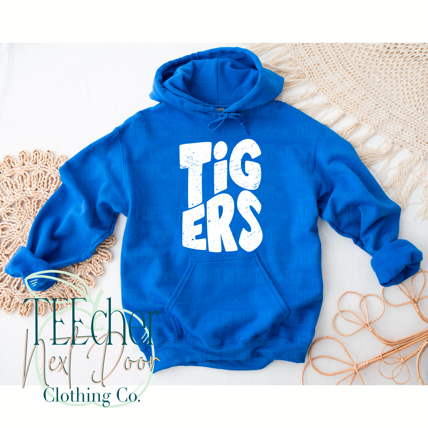 Tigers Wavy Distressed